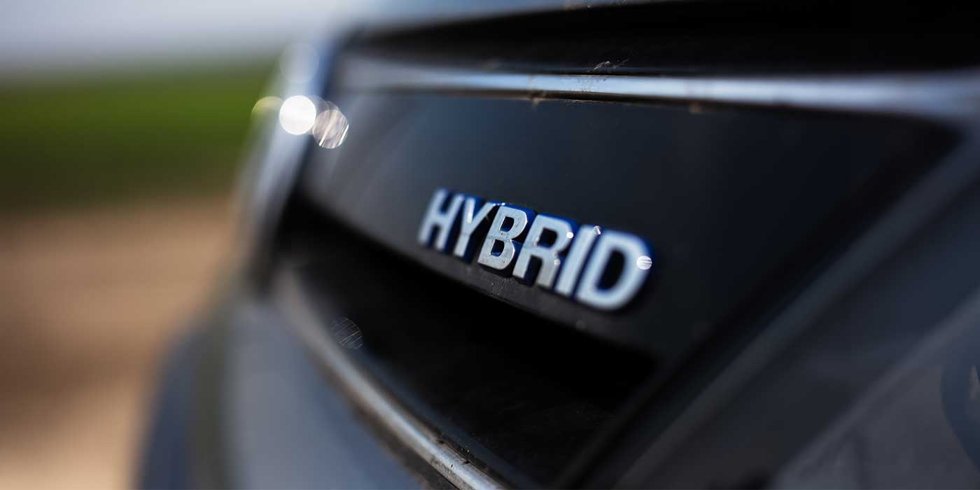 Hybrids Offer Alternative to Electric Vehicles
